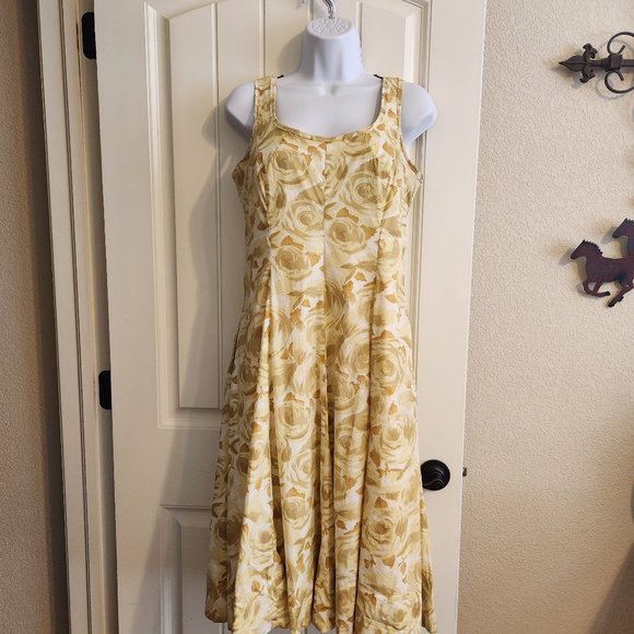 Talbots Dresses & Skirts - TalbotsYellow Roses Dress